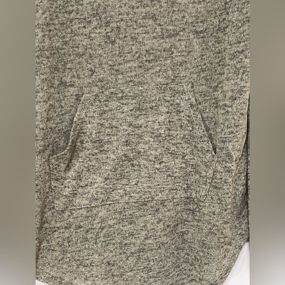 Free For All - Green Hooded Knit Long Sleeve Shirt Scoop Bottom Size Sma… - Picture 3 of 6